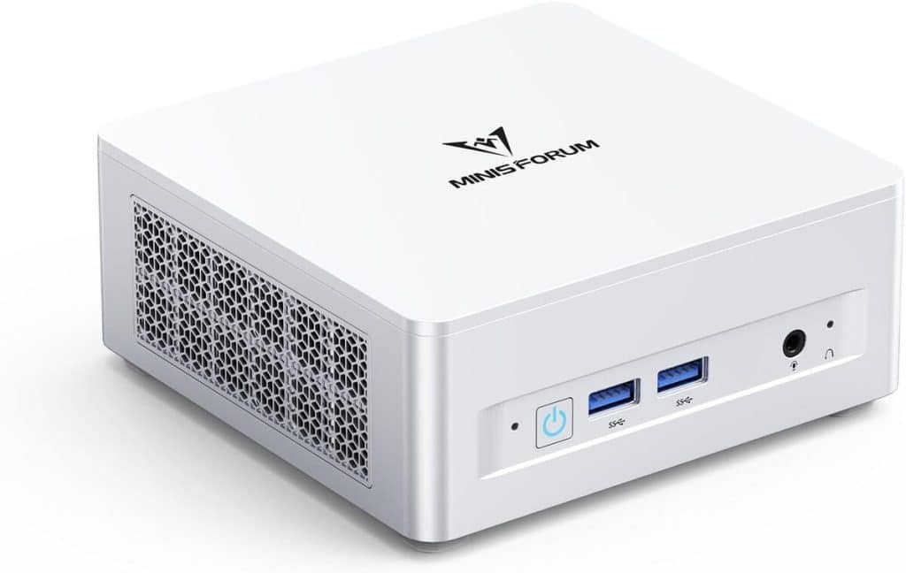 Test du Minisforum UM880 Plus : mini PC ultra-puissant avec Ryzen 7