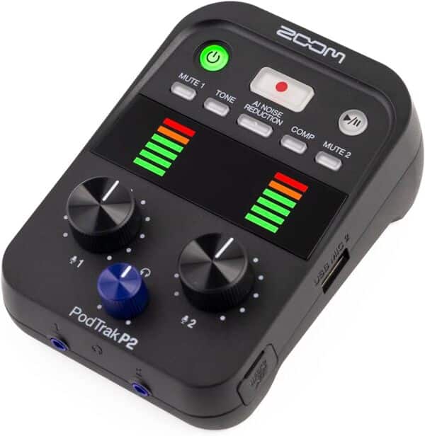 Zoom - P2 PodTrak Enregistreur de Podcast Portable, mélangeur de Podcast et Interface pour enregistrements de Podcast Mobiles en qualité Audio Professionnelle, 2 entrées Microphone USB, Noir