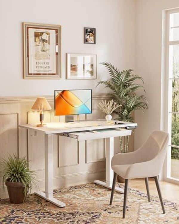 Découvrez notre test détaillé du bureau électrique ErGear ajustable 140x80 cm : ergonomie, design, performance et avis utilisateurs pour faire le bon choix