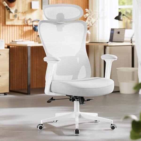 Découvrez notre test approfondi de la chaise de bureau ergonomique SONGMICS OBN066GD01 : analyse de son confort, design et efficacité pour améliorer votre productivité au travail.