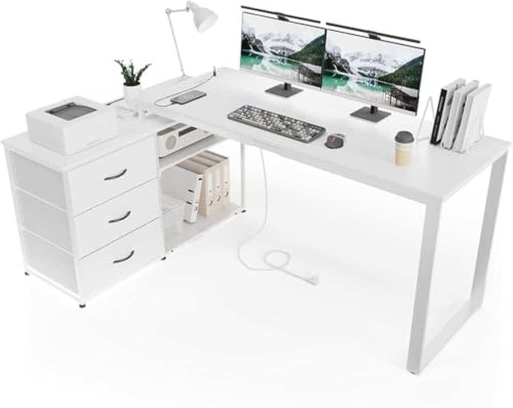 Test du bureau d'angle Triumphkey réversible avec ports USB et prises