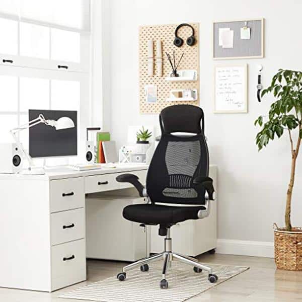 Découvrez notre test complet de la chaise de bureau Songmics OBN86BK : ergonomie, confort et durabilité pour votre espace de travail. 