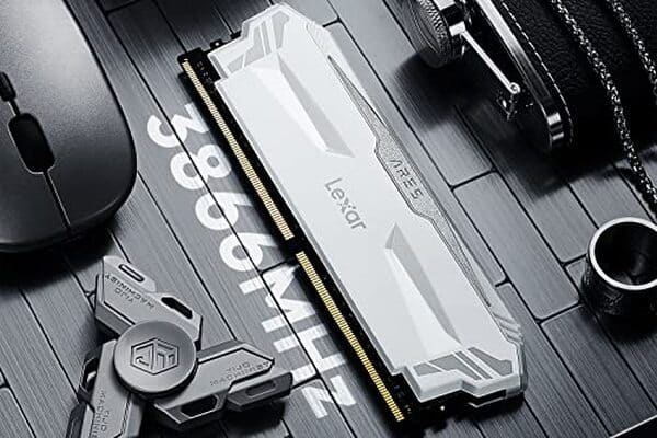 Découvrez notre test complet de la mémoire RAM Lexar Ares RGB 16 Go : performances, design RGB et comparaison pour gamers exigeants. 